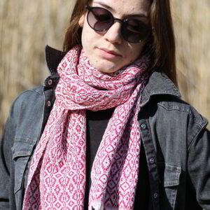 scarf_yandzcreations-lifestyle1